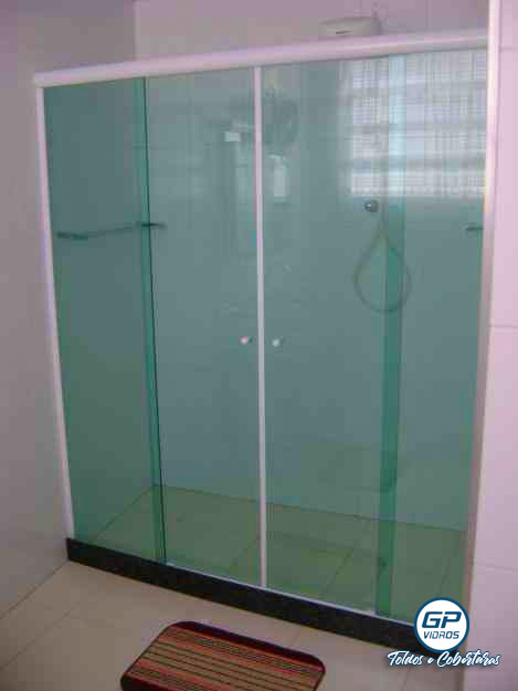 Instalação de Box - Vidro Verde
